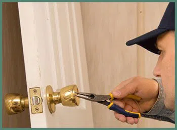 Baldwin Locksmith Store Bay Village, OH 440-387-5865 Baldwin Locksmith Store Bay Village, OH 440-387-5865 - Locksmith-around-Me